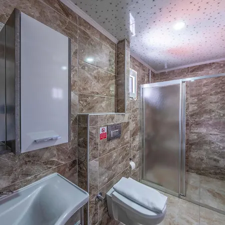 Lägenhetshotell Larex Kaş
