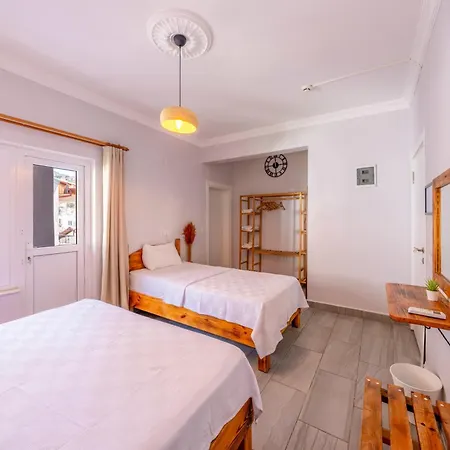 Lägenhetshotell Larex Kaş